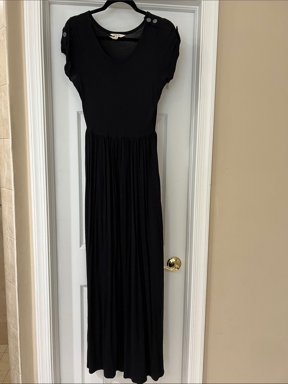 Matilda Jane Black Short-Sleeve Maxi Dress with Button Accents